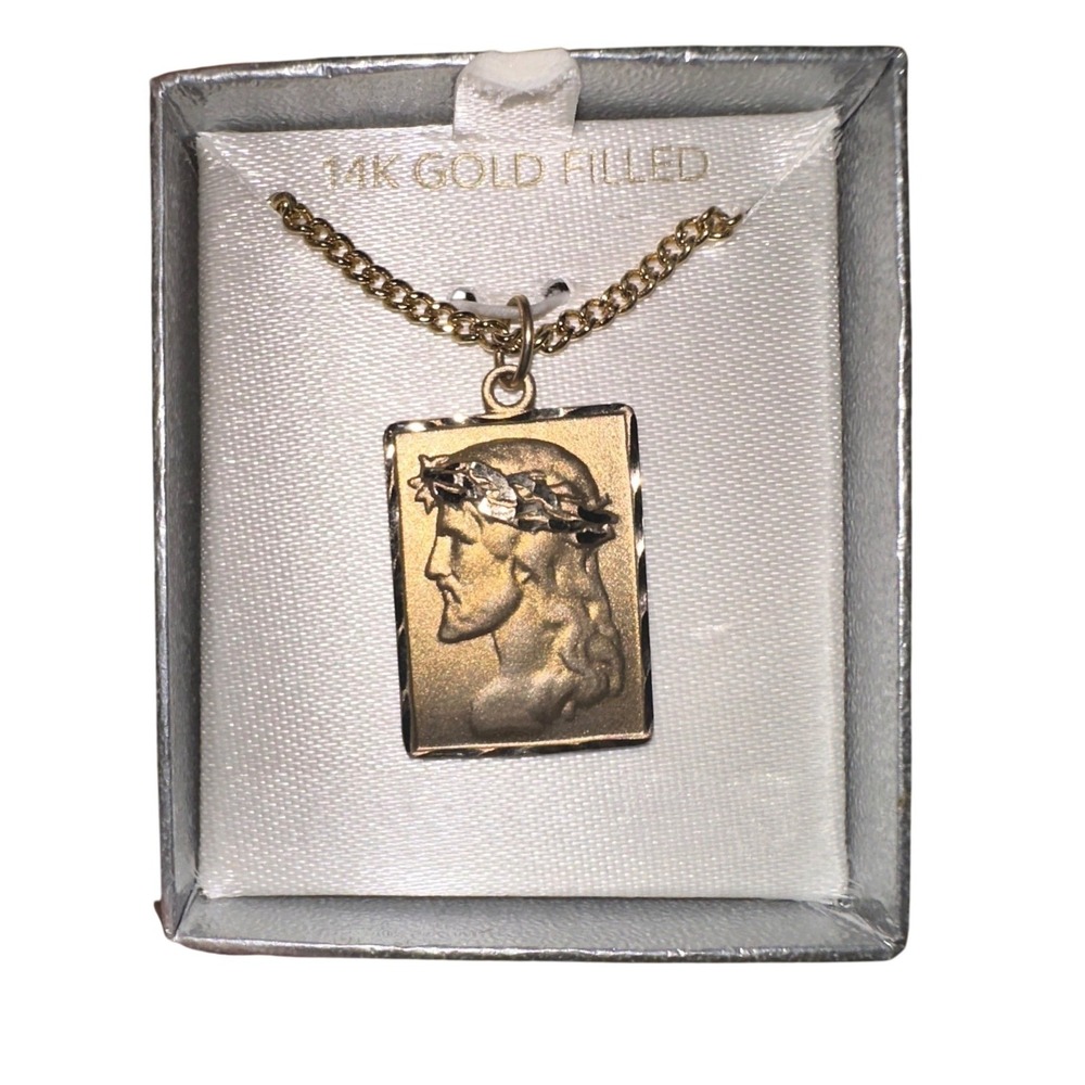 Vintage 14K Gold Filled Jesus Christ Head Medal Pendant Necklace PPC Religious